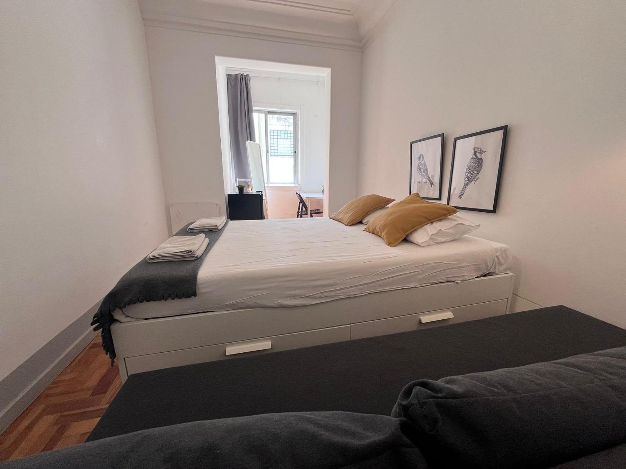Auberge de jeunesse Castilho 63 &