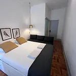 Castilho 63 Hostel & Suites